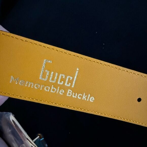 Brand new with box and dustbag Gucci two tone belt Gold buckle main image 5